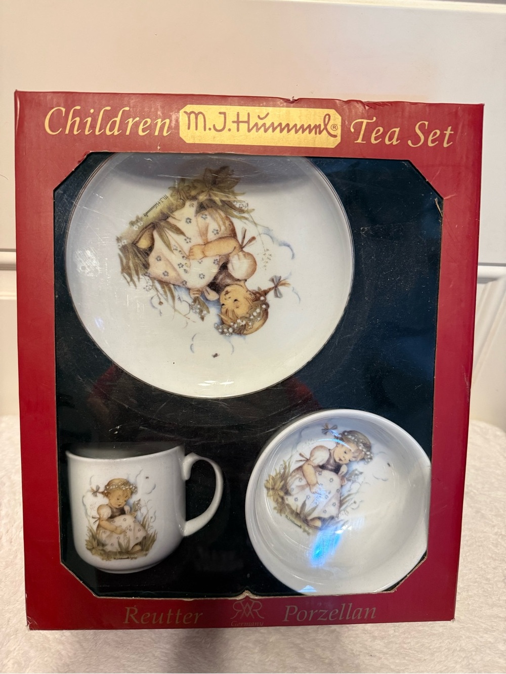 M.J Hummel Children Little Girl 3 Piece Porcelain Tea Set by Reutter Porzellan